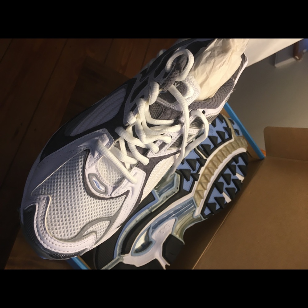 New and never worn. Saucony sneakers.